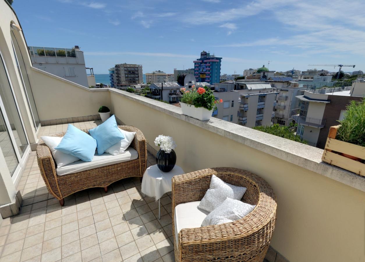 Residence Il Tulipano Riccione Zewnętrze zdjęcie
