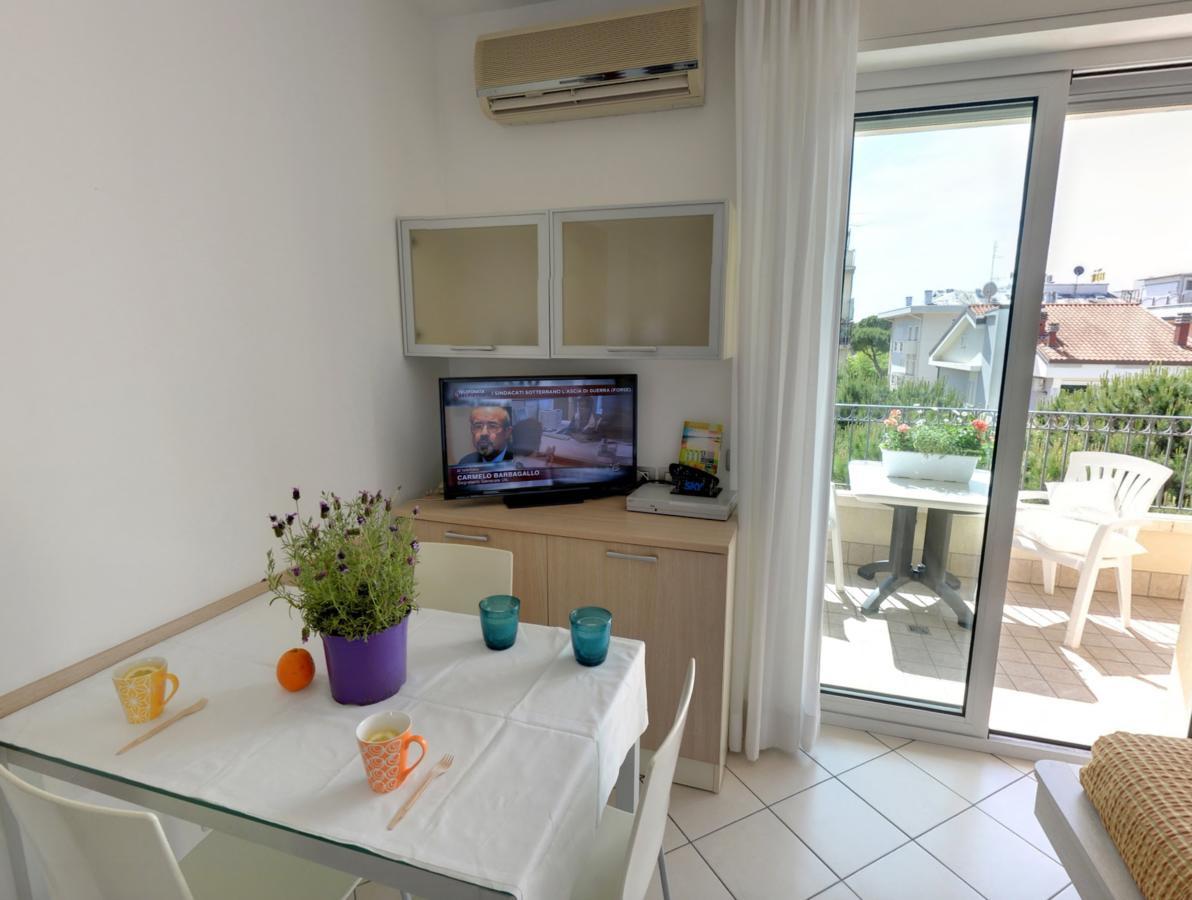 Residence Il Tulipano Riccione Zewnętrze zdjęcie